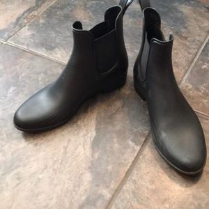 Black boots (can be used as rain boots)